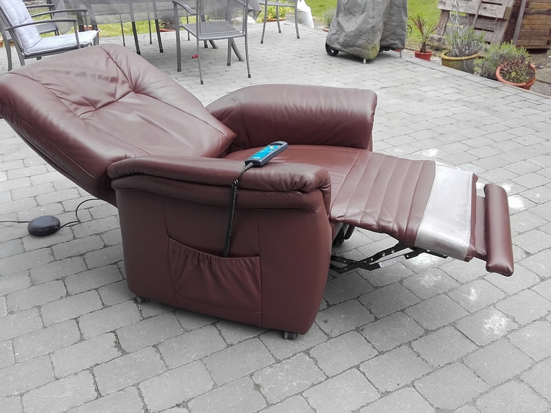 Himolla XL Ledersessel Aufstehhilfe TV Sessel 160KG - Preis 795 € VB